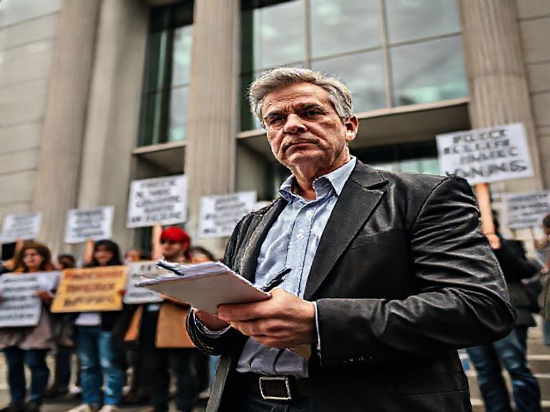 Malta No Standards Commissioner probe into Alex Borg's generic medicines claims