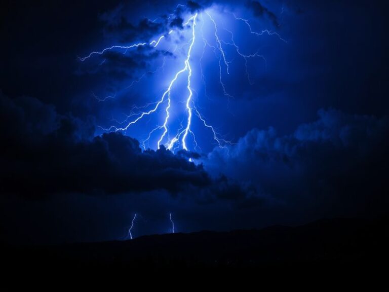 Malta Curiosities: Lightning as a plasma phenomenon